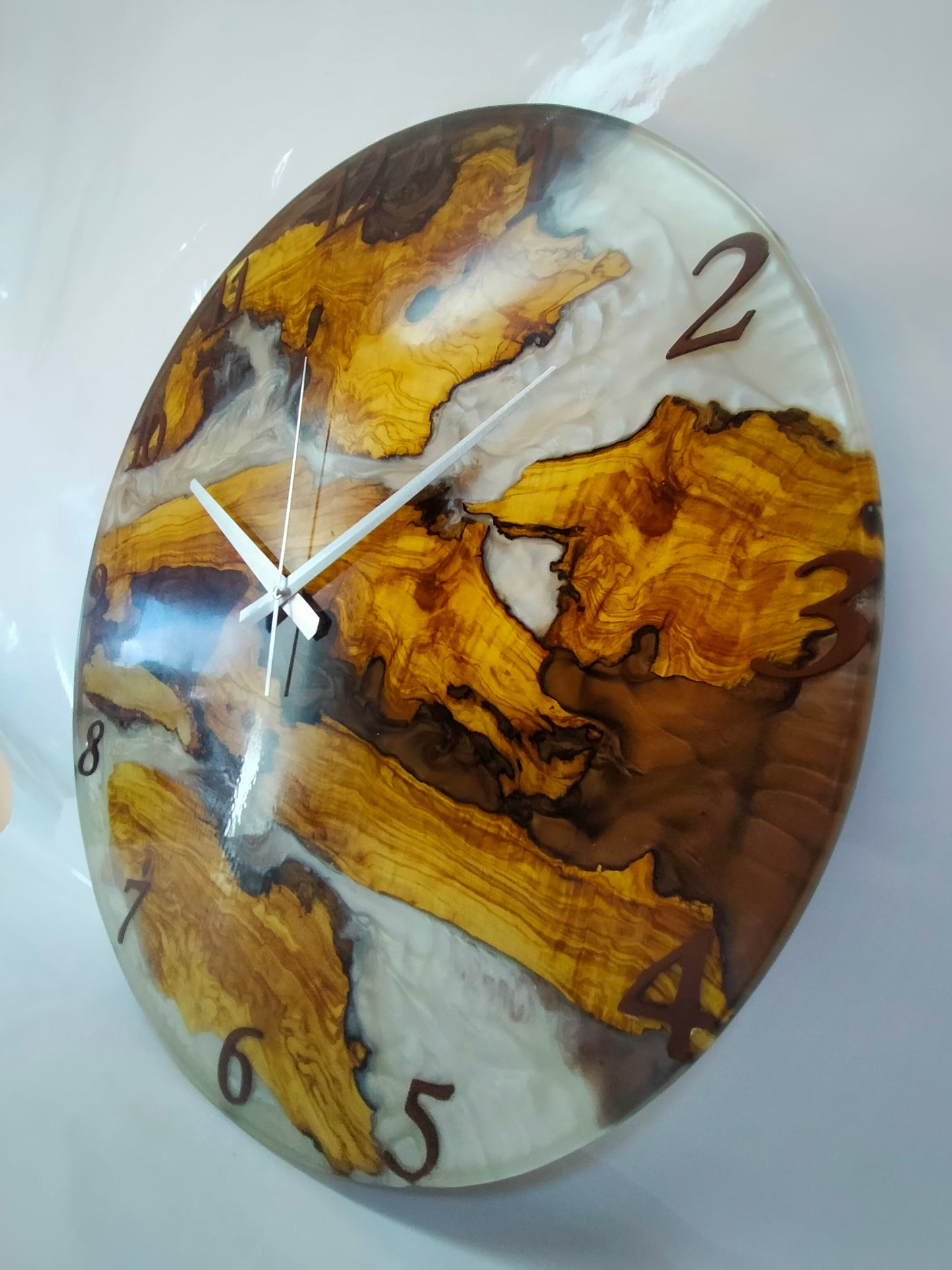 Bicolor Epoxy & Olive Wood Wall Clock ürününün kopyası Wholesale vendor