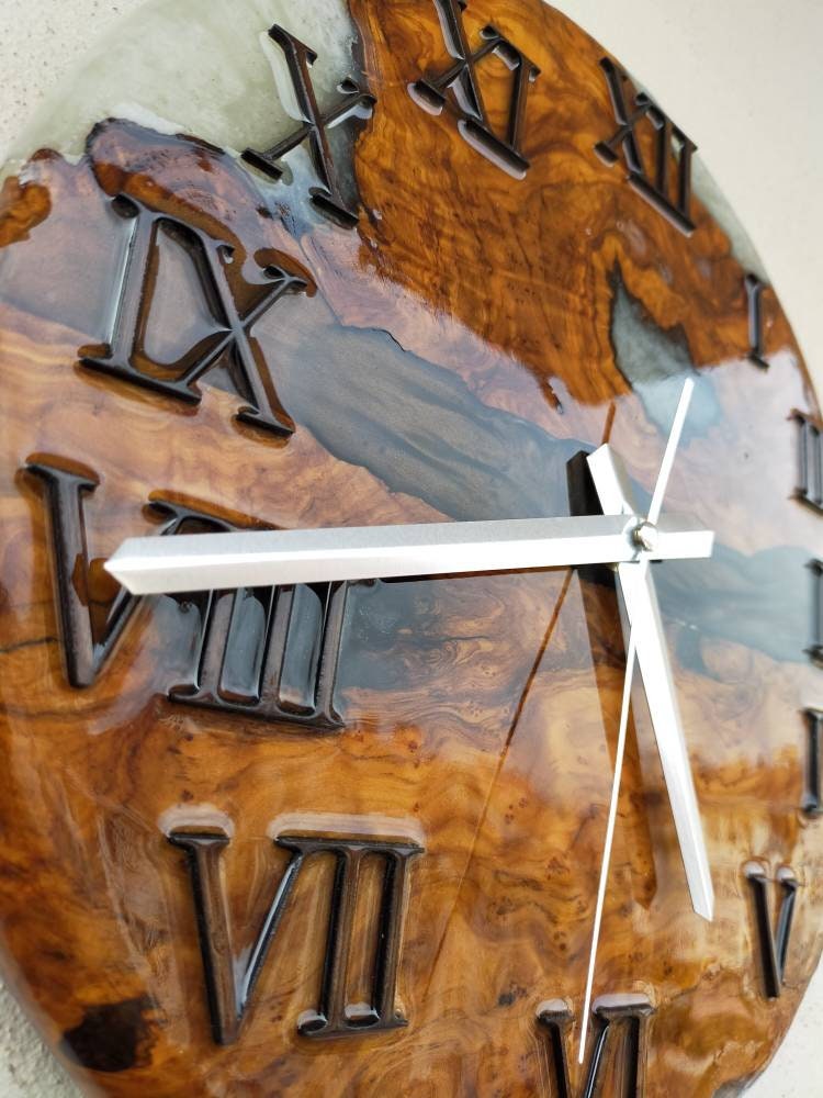 Metallic Color Epoxy & Olive Wood Wall Clock resinwoodliving