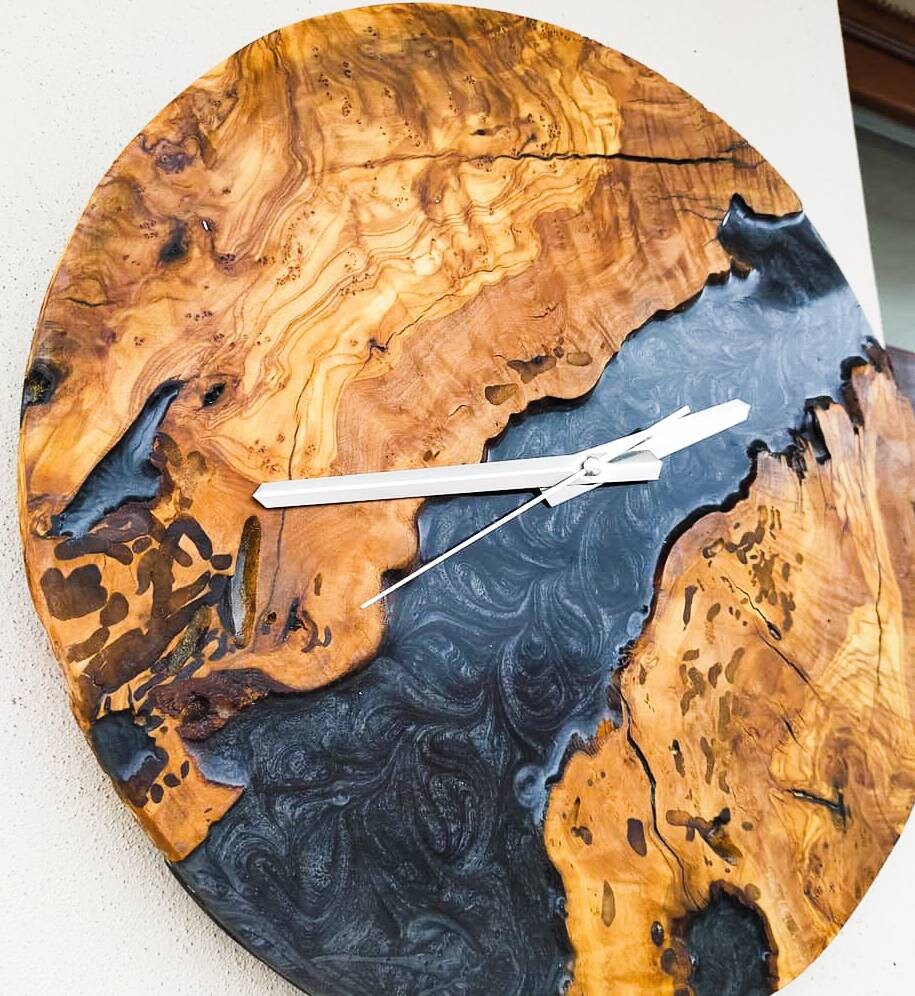 Metallic Color Epoxy & Olive Wood Wall Clock resinwoodliving