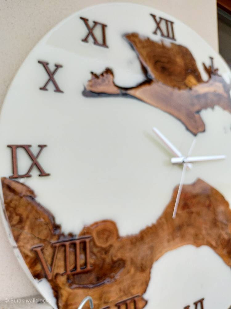 Metallic Color Epoxy & Olive Wood Wall Clock resinwoodliving