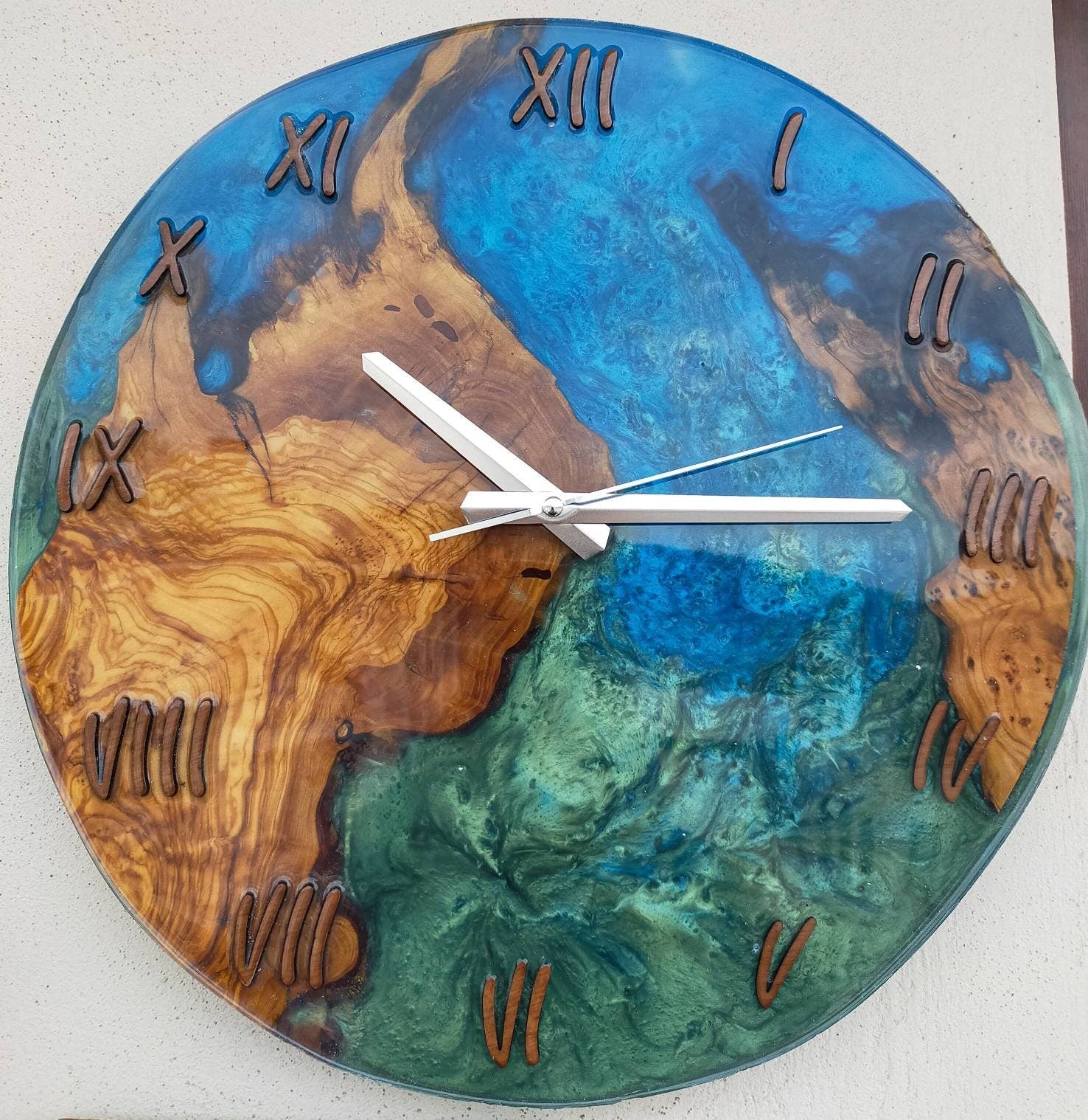 Bicolor Epoxy & Olive Wood Wall Clock resinwoodliving