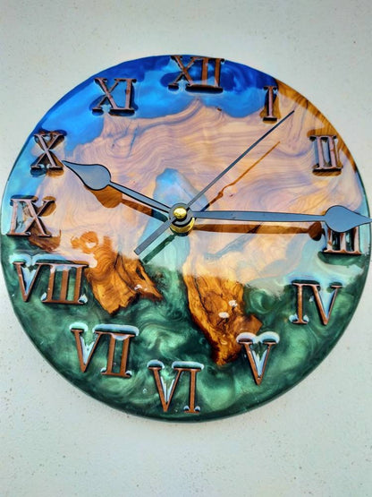 Bicolor Epoxy & Olive Wood Wall Clock Wholesale vendor