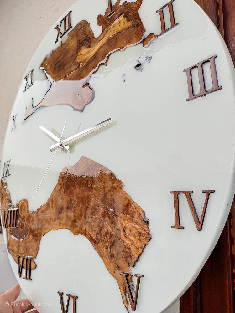 Metallic Color Epoxy & Olive Wood Wall Clock resinwoodliving