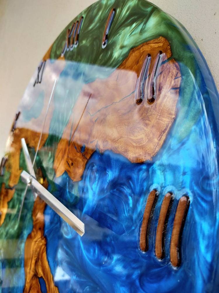 Bicolor Epoxy & Olive Wood Wall Clock resinwoodliving