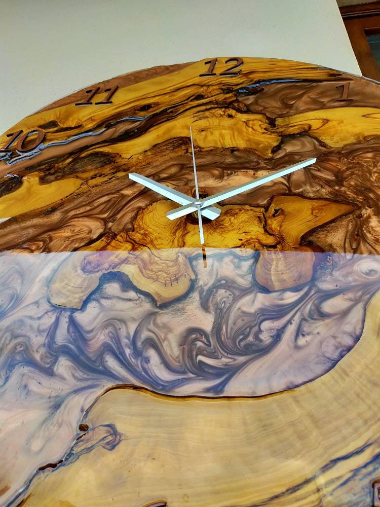 Metallic Color Epoxy & Olive Wood Wall Clock resinwoodliving