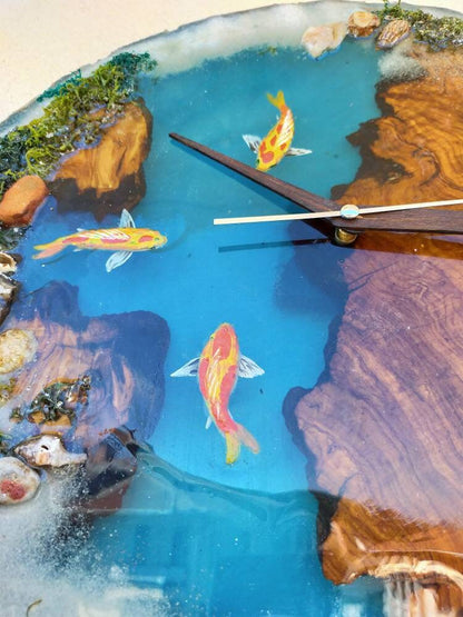 Aquarium Epoxy & Olive Wood Wall Clock Wholesale vendor