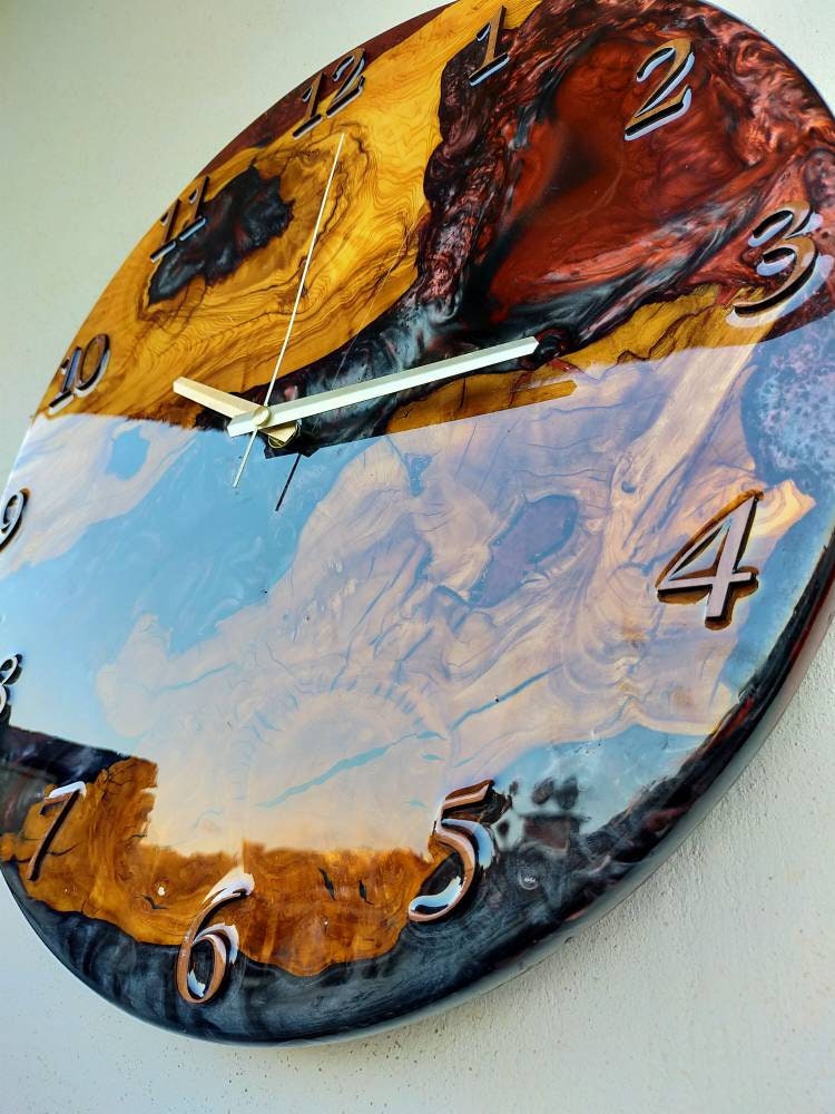 Bicolor Epoxy & Olive Wood Wall Clock Wholesale vendor