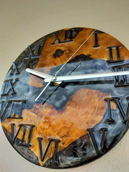 Metallic Color Epoxy & Olive Wood Wall Clock resinwoodliving