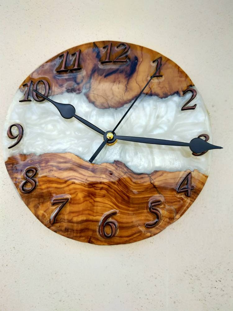 Metallic Color Epoxy & Olive Wood Wall Clock Wholesale vendor