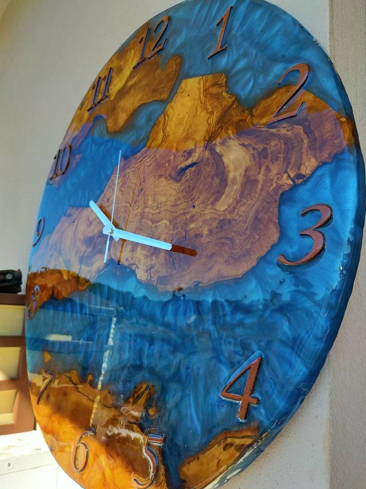 Metallic Color Epoxy & Olive Wood Wall Clock resinwoodliving