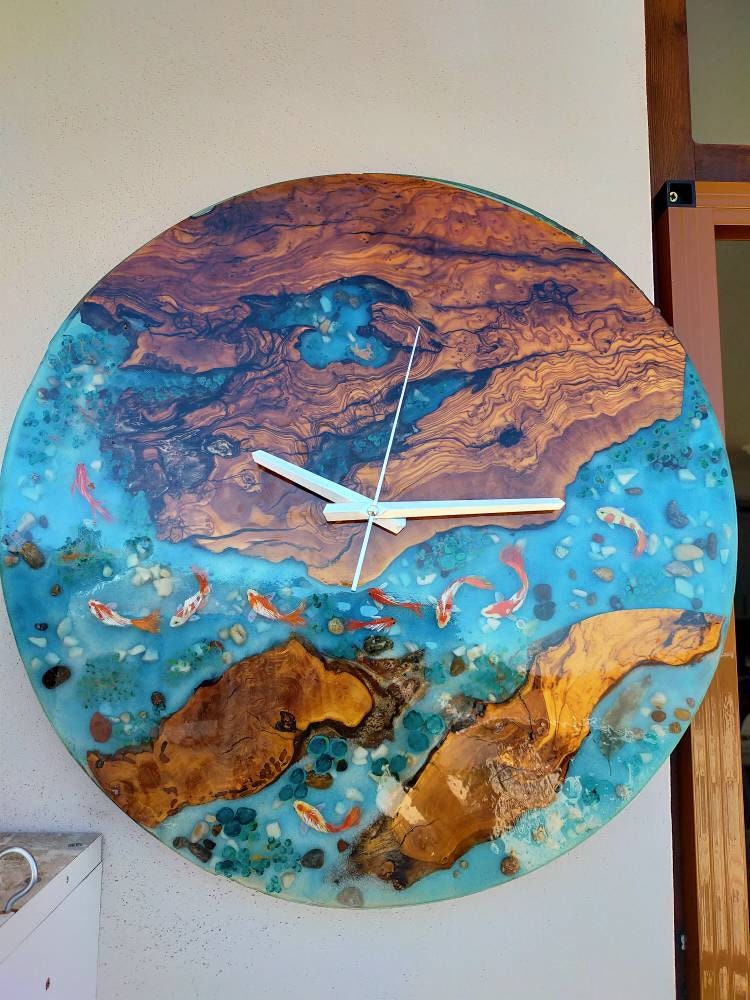 Aquarium Epoxy & Olive Wood Wall Clock Wholesale vendor