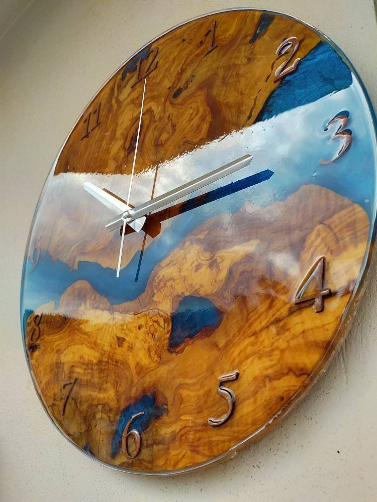 Metallic Color Epoxy & Olive Wood Wall Clock Wholesale vendor