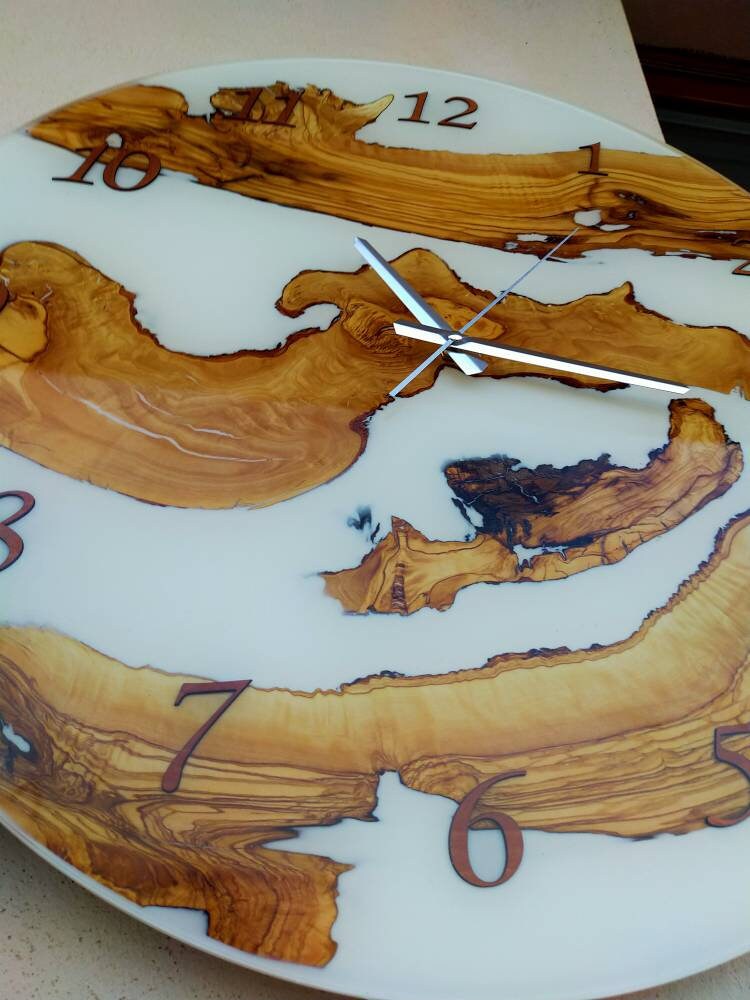 Metallic Color Epoxy & Olive Wood Wall Clock Wholesale vendor