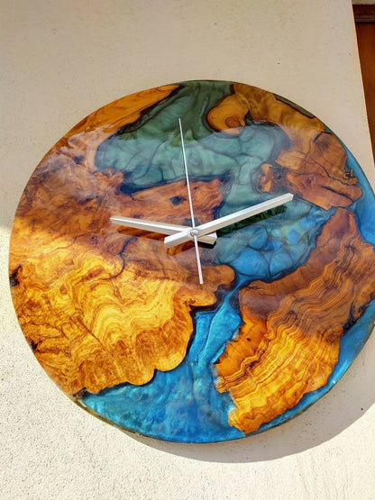 Bicolor Epoxy & Olive Wood Wall Clock Wholesale vendor