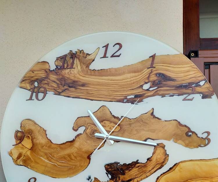 Metallic Color Epoxy & Olive Wood Wall Clock Wholesale vendor