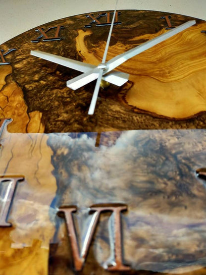 Metallic Color Epoxy & Olive Wood Wall Clock resinwoodliving