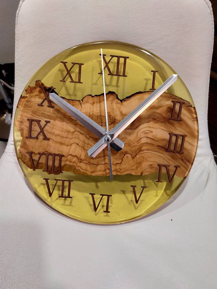 Transparent Epoxy & Olive Wood Wall Clock Wholesale vendor