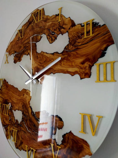 Metallic Color Epoxy & Olive Wood Wall Clock resinwoodliving