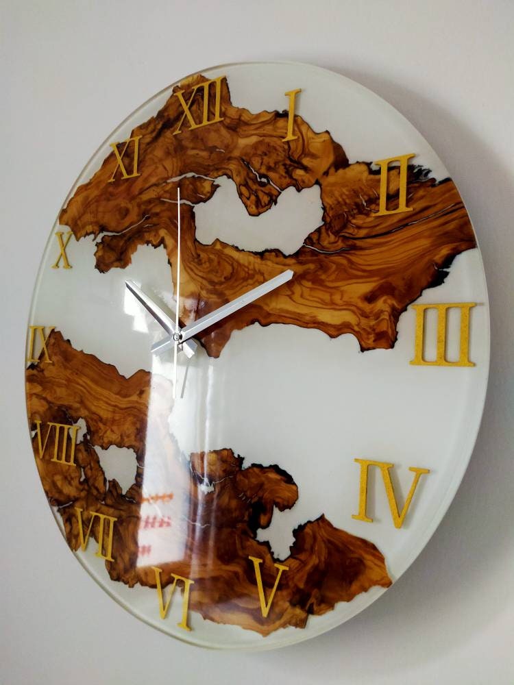 Metallic Color Epoxy & Olive Wood Wall Clock resinwoodliving