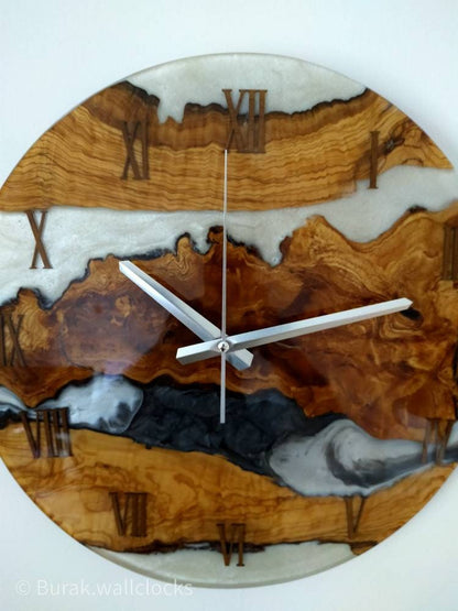 Bicolor Epoxy & Olive Wood Wall Clock Wholesale vendor