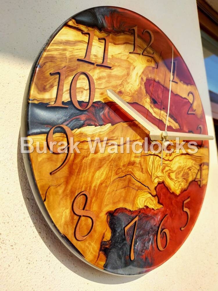 Bicolor Epoxy & Olive Wood Wall Clock Wholesale vendor