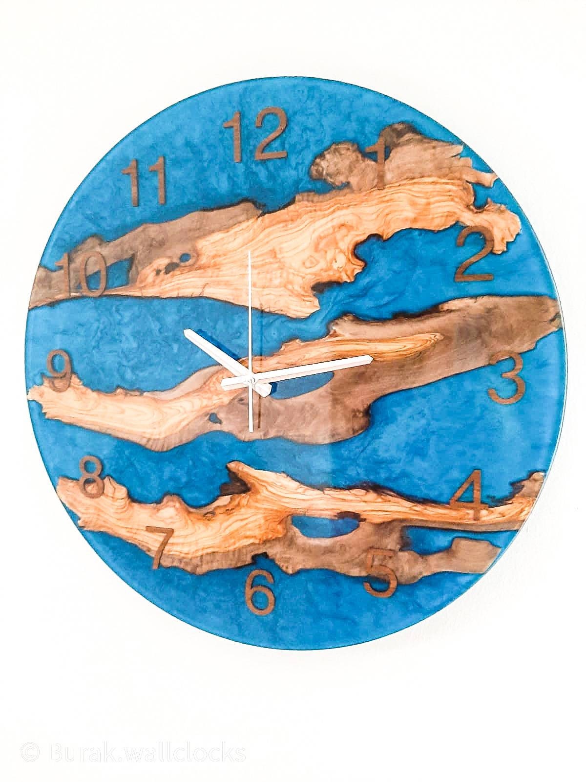 Metallic Color Epoxy & Olive Wood Wall Clock Wholesale vendor