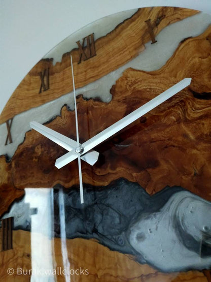 Bicolor Epoxy & Olive Wood Wall Clock Wholesale vendor