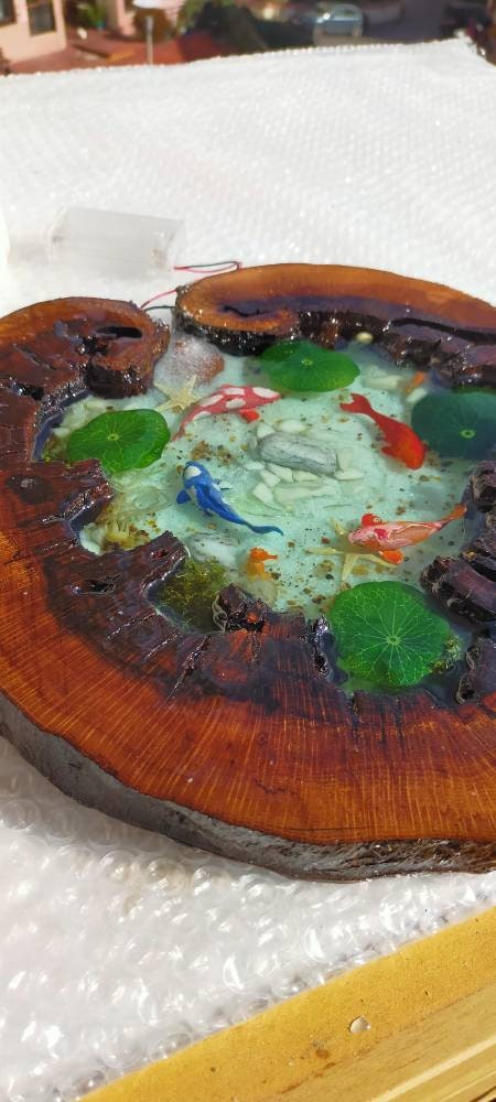 Koifish in resin, gift for friend, Aquarium Look 3D fish pond, Housewarming gift resinwoodliving