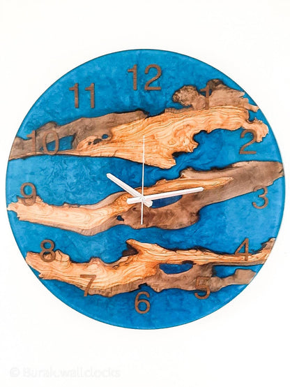 Metallic Color Epoxy & Olive Wood Wall Clock resinwoodliving