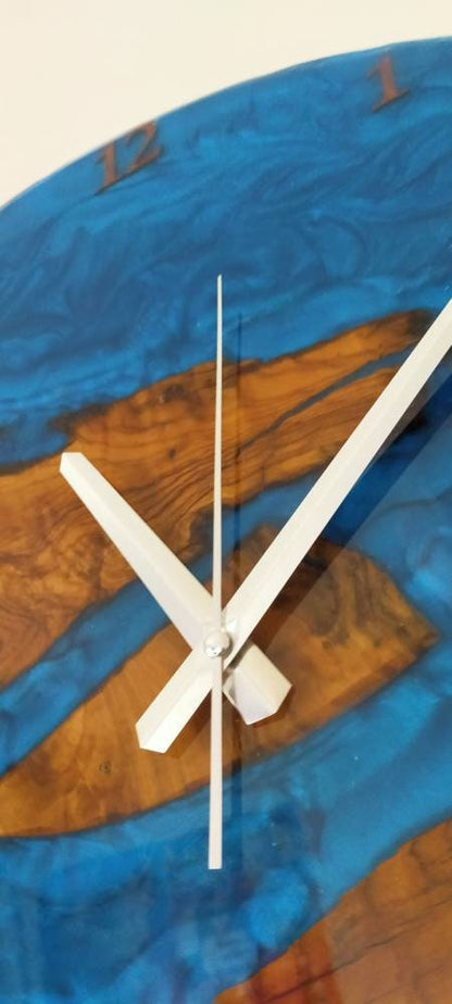 Metallic Color Epoxy & Olive Wood Wall Clock resinwoodliving