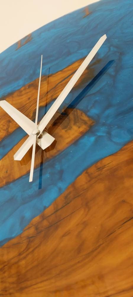 Metallic Color Epoxy & Olive Wood Wall Clock resinwoodliving