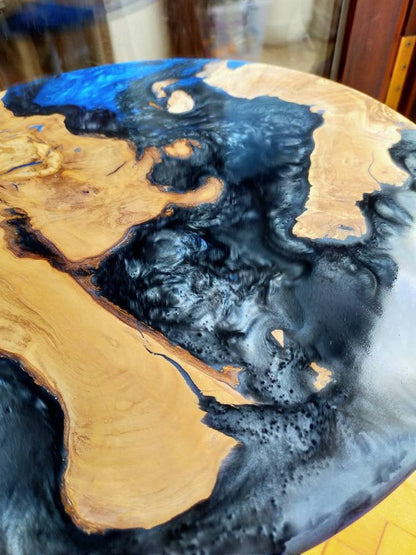 Epoxy Resin & Wood Table Top - Metallic resinwoodliving