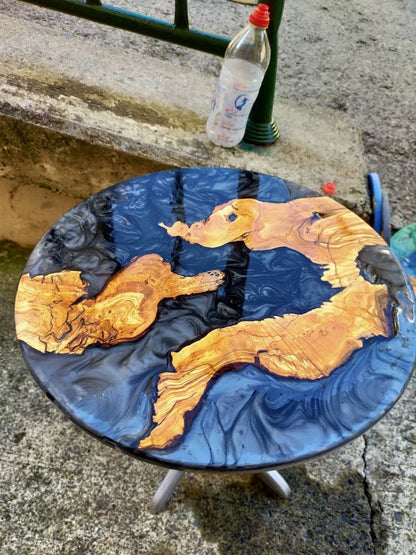 Epoxy Resin & Wood Table Top - Metallic resinwoodliving