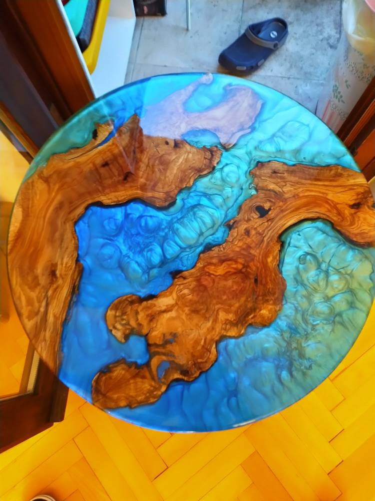 Epoxy Resin & Wood Table Top - Metallic resinwoodliving