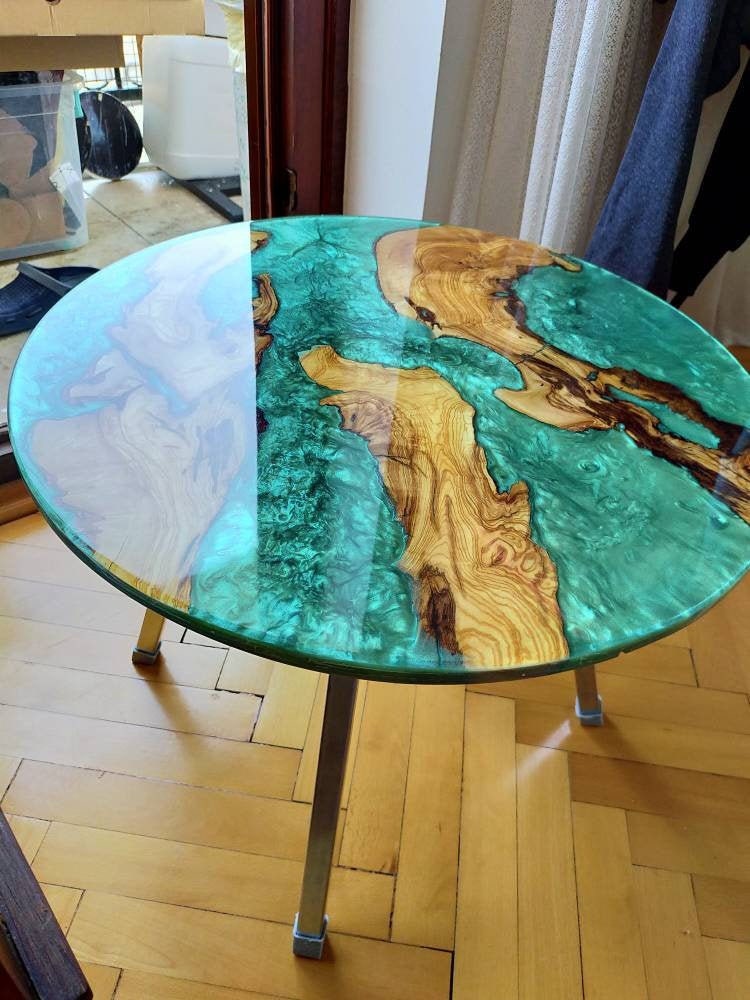 Epoxy Resin & Wood Table Top - Metallic resinwoodliving