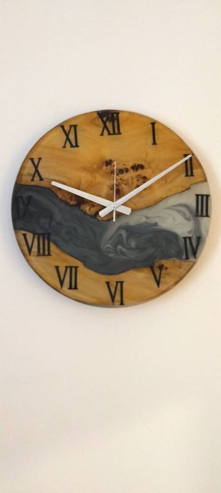 Metallic Color Epoxy & Olive Wood Wall Clock resinwoodliving