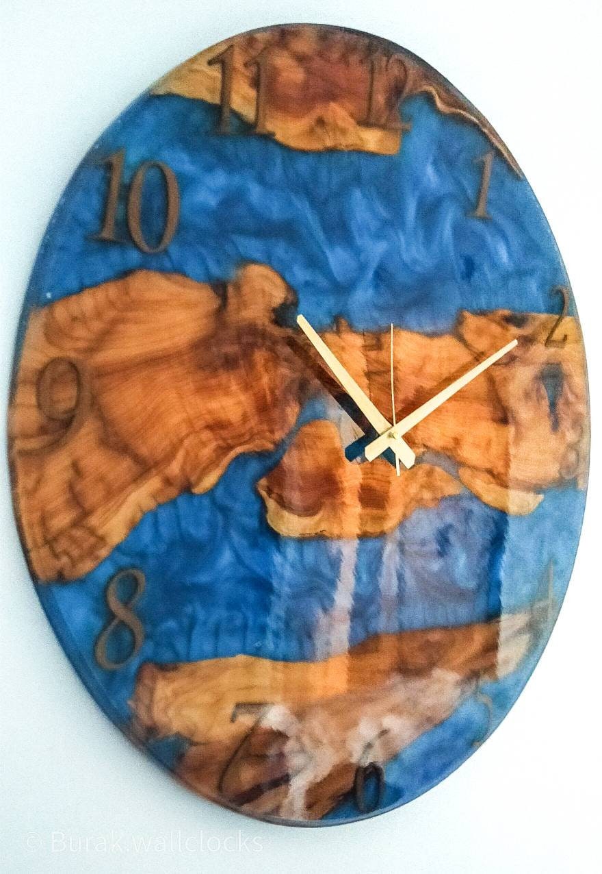 Metallic Color Epoxy & Olive Wood Wall Clock resinwoodliving