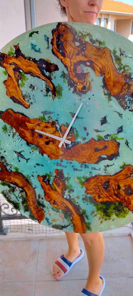 Aquarium Epoxy & Olive Wood Wall Clock resinwoodliving