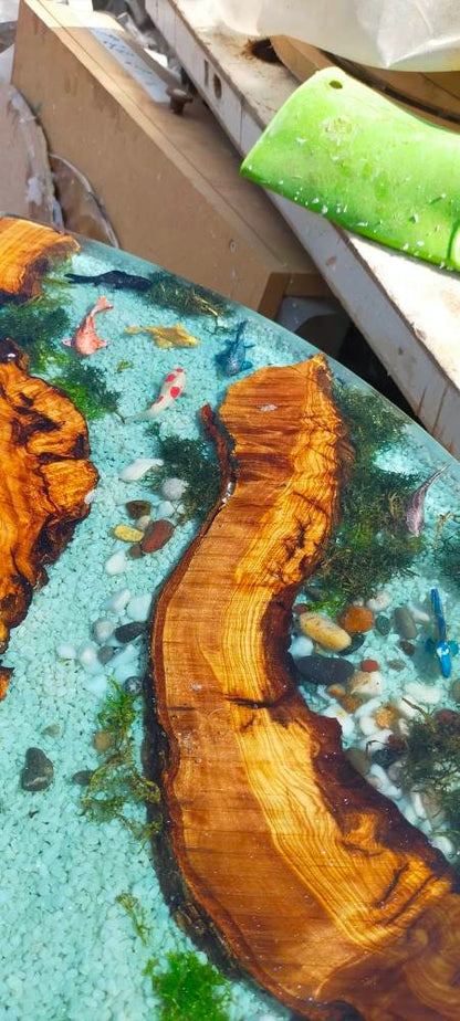 Epoxy Resin & Wood Table Top - Aquarium resinwoodliving