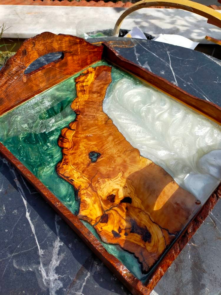 Epoxy Resin & Wood Serving Tray - Live Edge Serving Tray Wholesale vendor