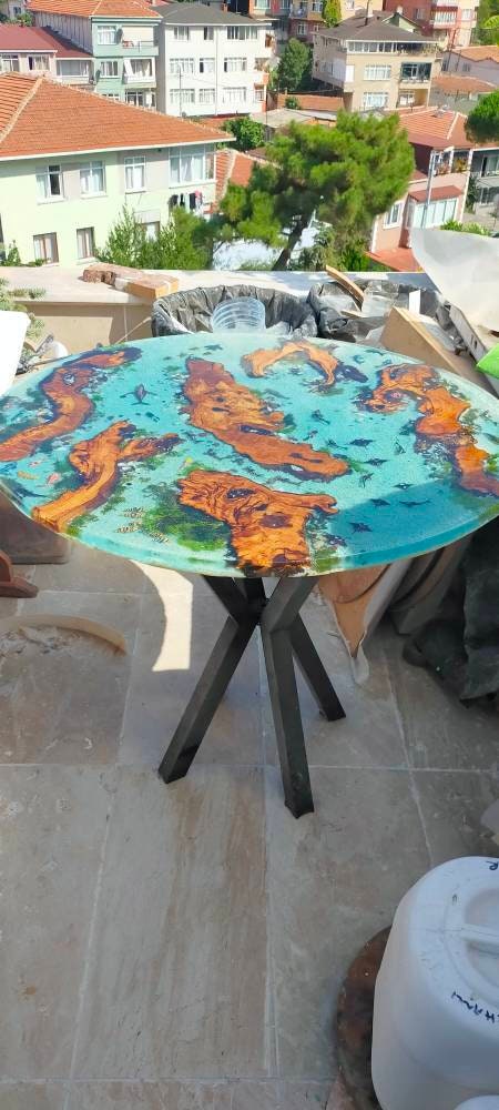 Epoxy Resin & Wood Table Top - Aquarium resinwoodliving