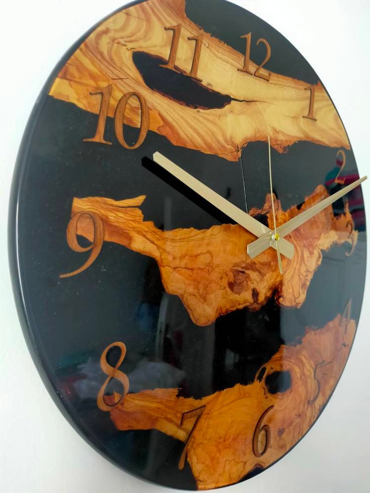 Transparent Epoxy & Olive Wood Wall Clock Wholesale vendor