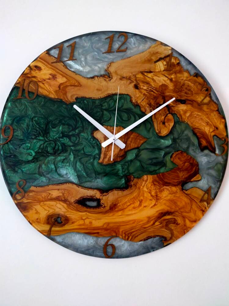 Bicolor Epoxy & Olive Wood Wall Clock resinwoodliving