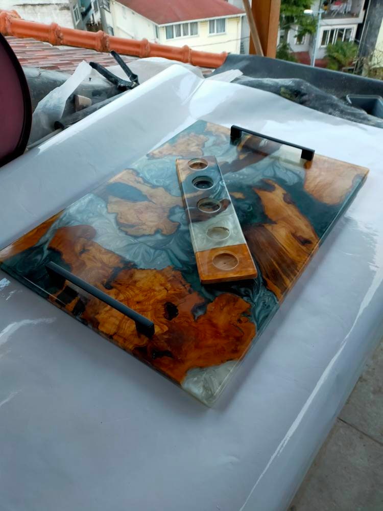 Epoxy Resin & Wood Serving Tray - No Edge Serving Tray resinwoodliving